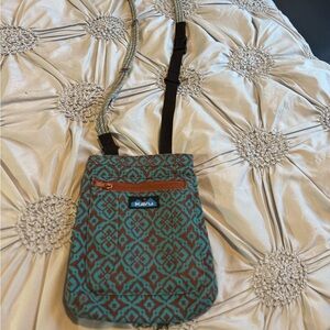 KAVU Teal and Brown Geometric Crossbody Bag